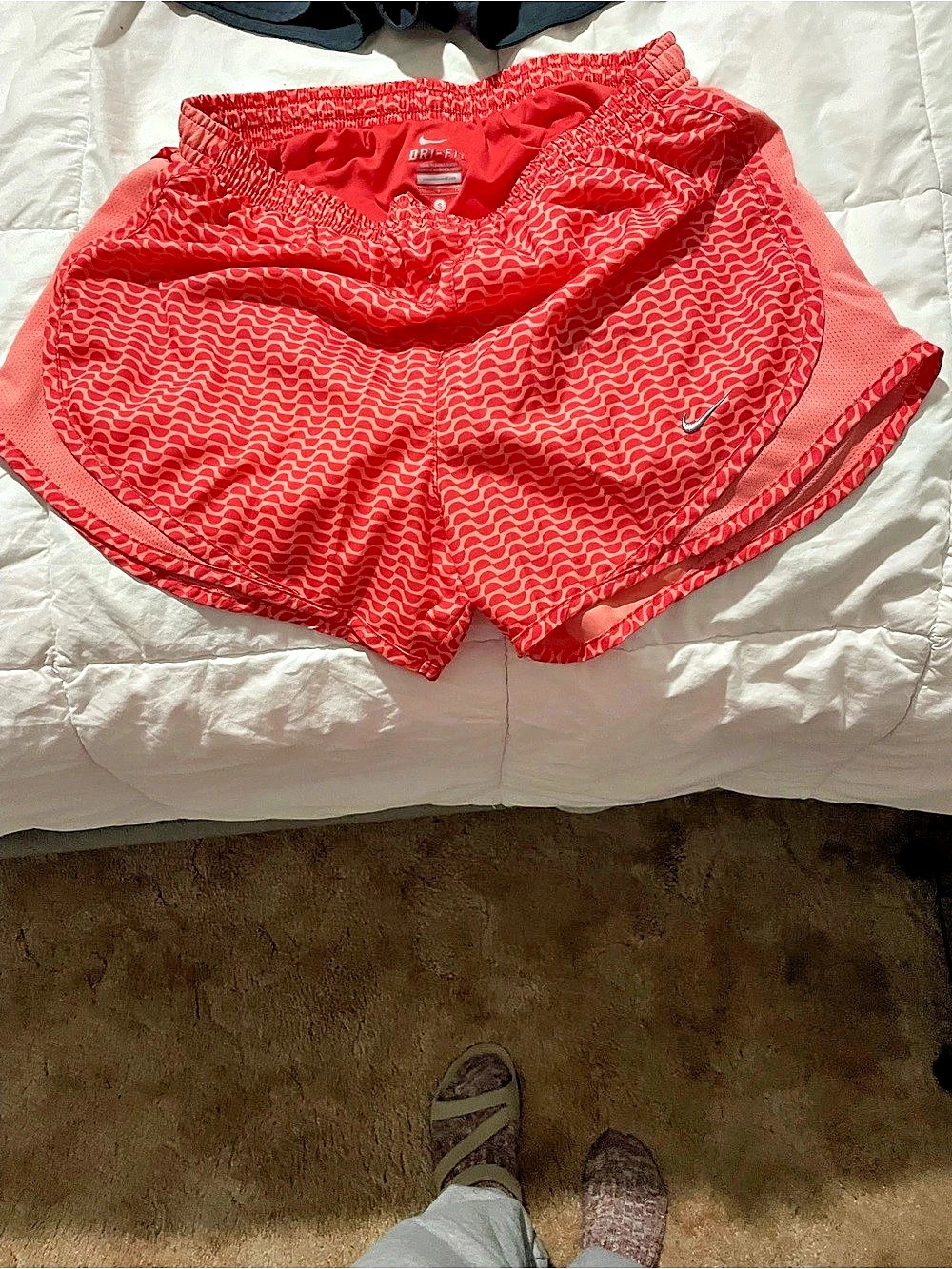 Like new Women’s Nike Dri-FIT running shorts Abstract